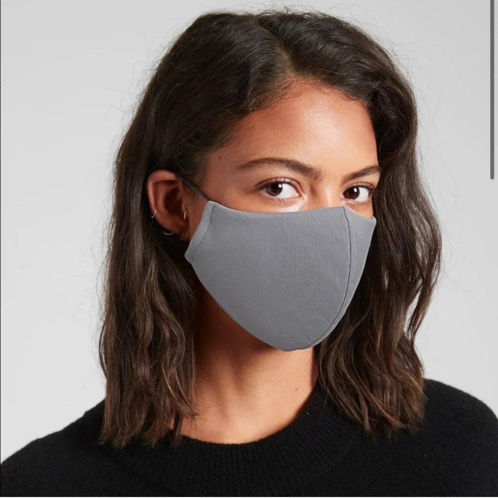 ATHLETA Women's Activate Face Mask 2 Pack NWT